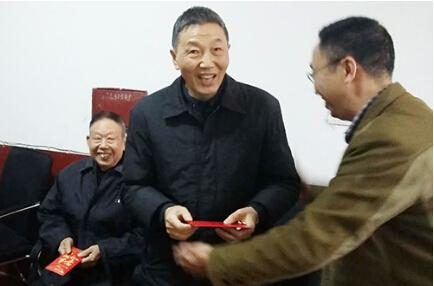 感恩老人，從我做起，從身邊做起！